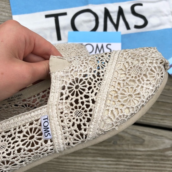 Toms Natural Crochet Espadrilles - Picture 3 of 6